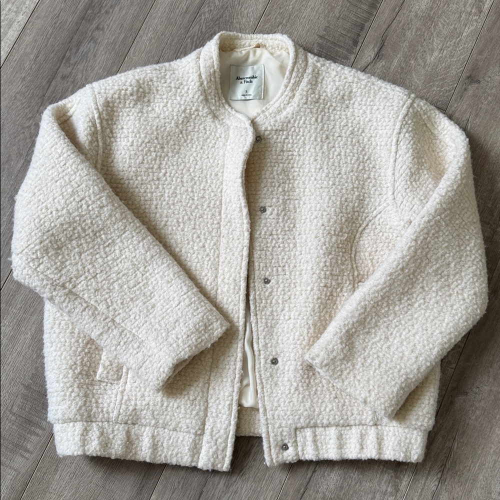 Abercrombie & Fitch Wool Blend Bouclé Bomber Jacket Cream Size S